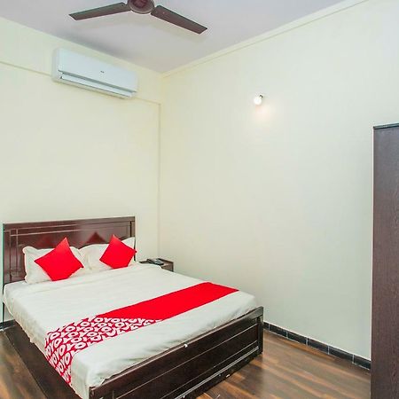 Oyo 14430 Sunshine Grand Bangalore Exterior foto