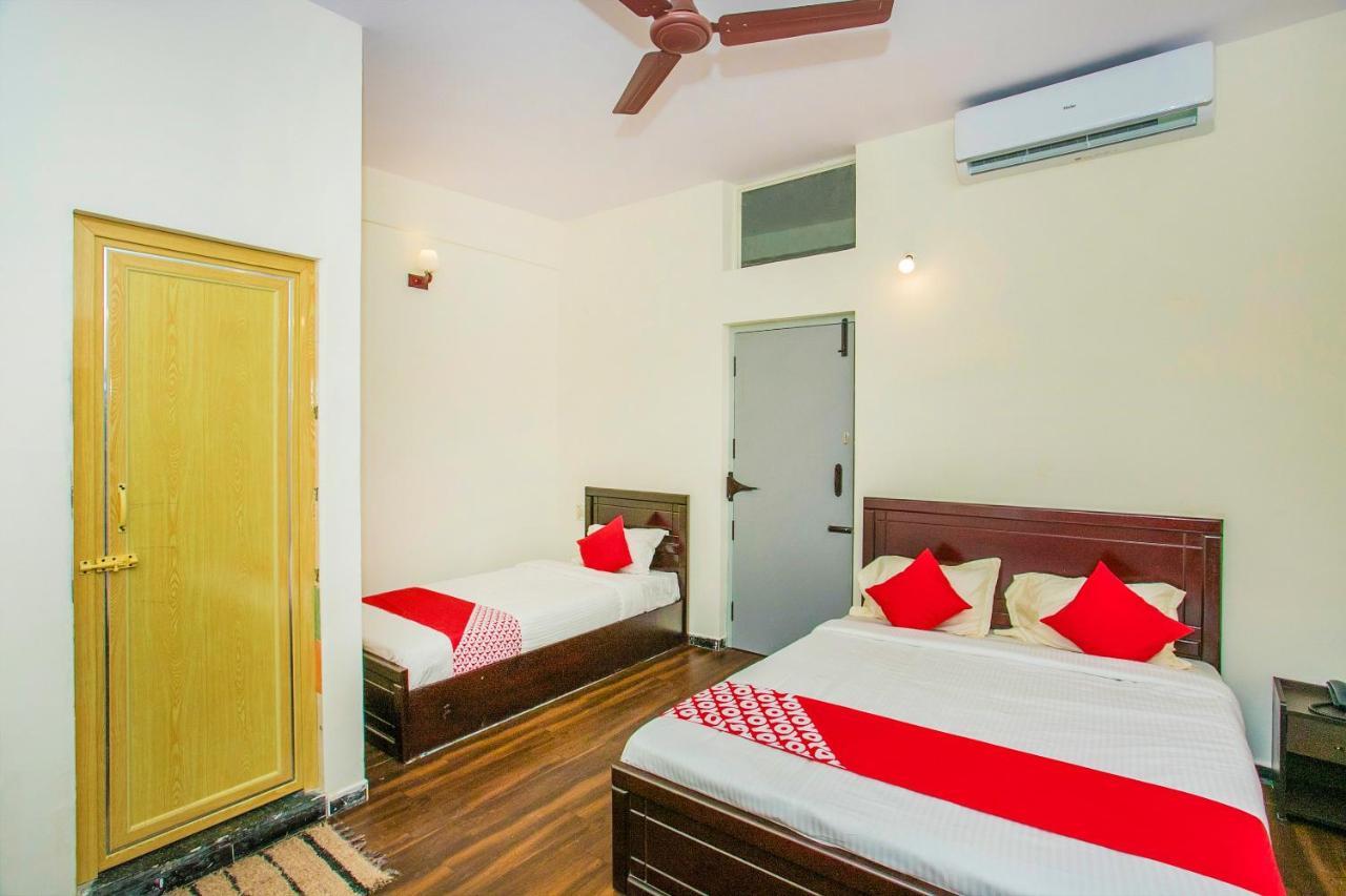 Oyo 14430 Sunshine Grand Bangalore Exterior foto