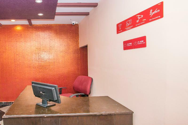 Oyo 14430 Sunshine Grand Bangalore Exterior foto