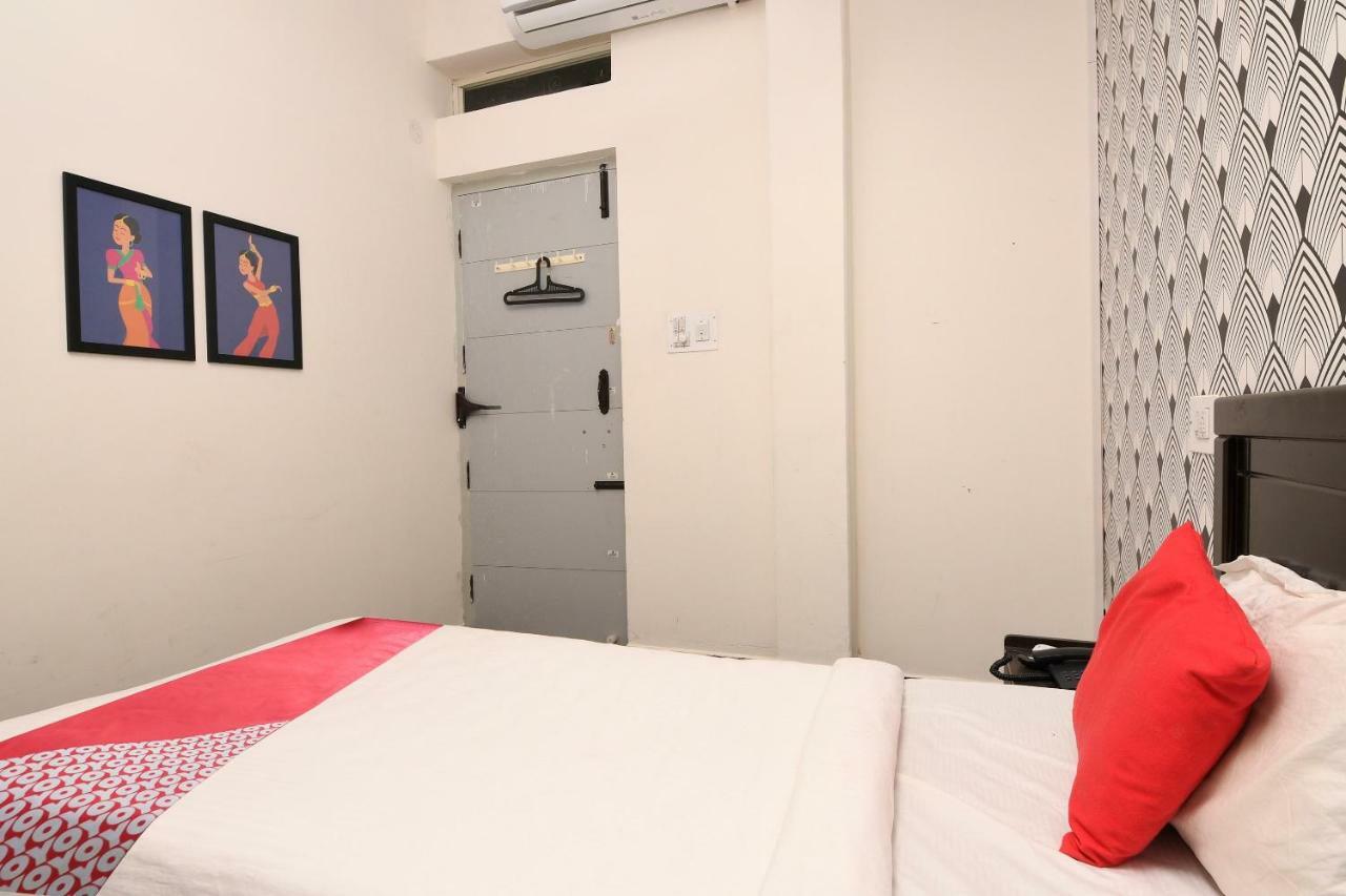 Oyo 14430 Sunshine Grand Bangalore Exterior foto